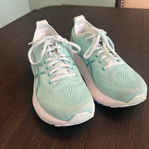 ASICS Women's Gel Kayano 31